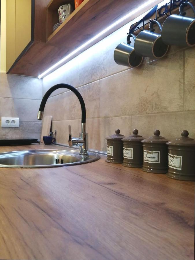 Nikas Apartman ドニー・ミラノヴァツ エクステリア 写真